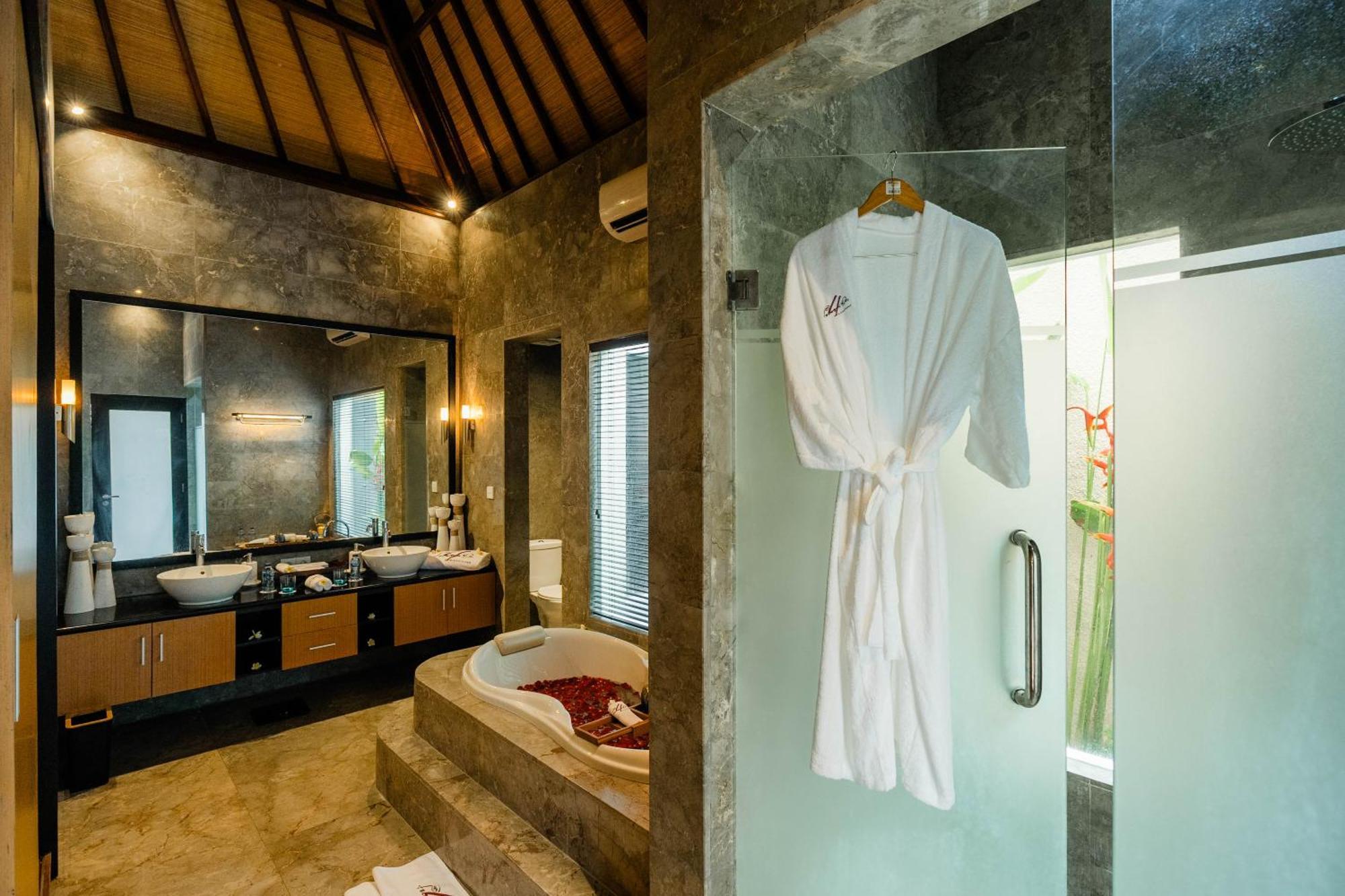 Villa Focus On 4 à Seminyak Extérieur photo